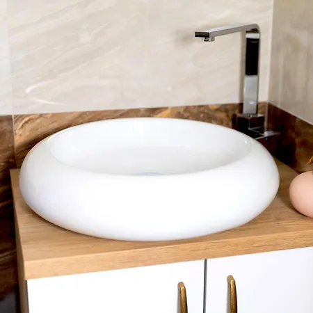 Glamping Rajska Vas Шентьюр