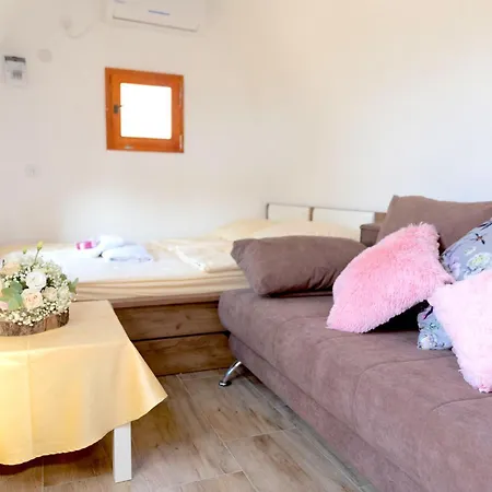 Glamping Rajska Vas * Шентьюр