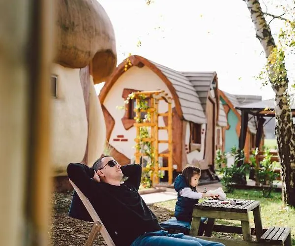 Kompleks wypoczynkowy Glamping Rajska Vas *