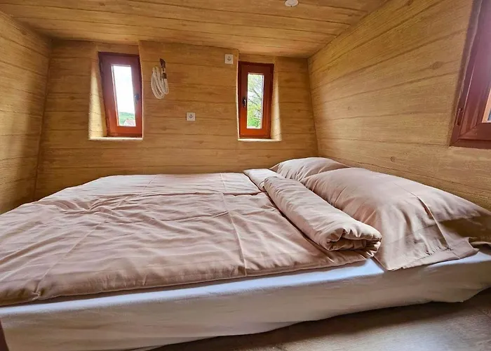 Glamping Rajska Vas *