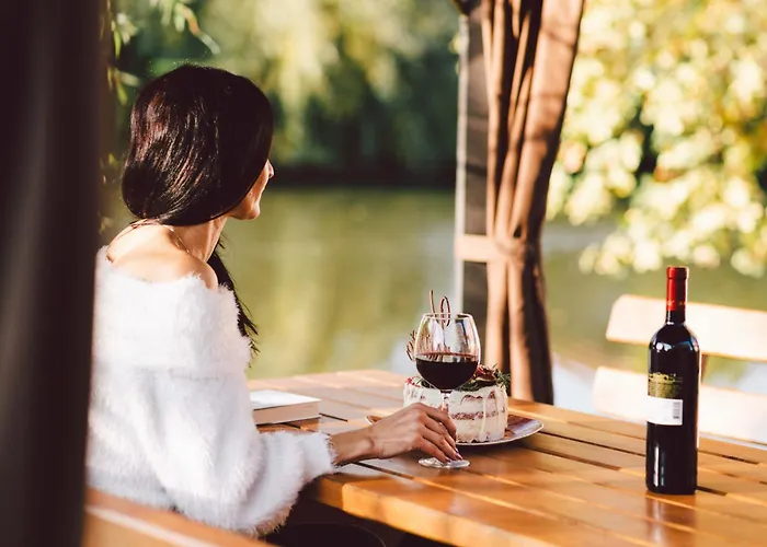 Glamping Rajska Vas База отдыха